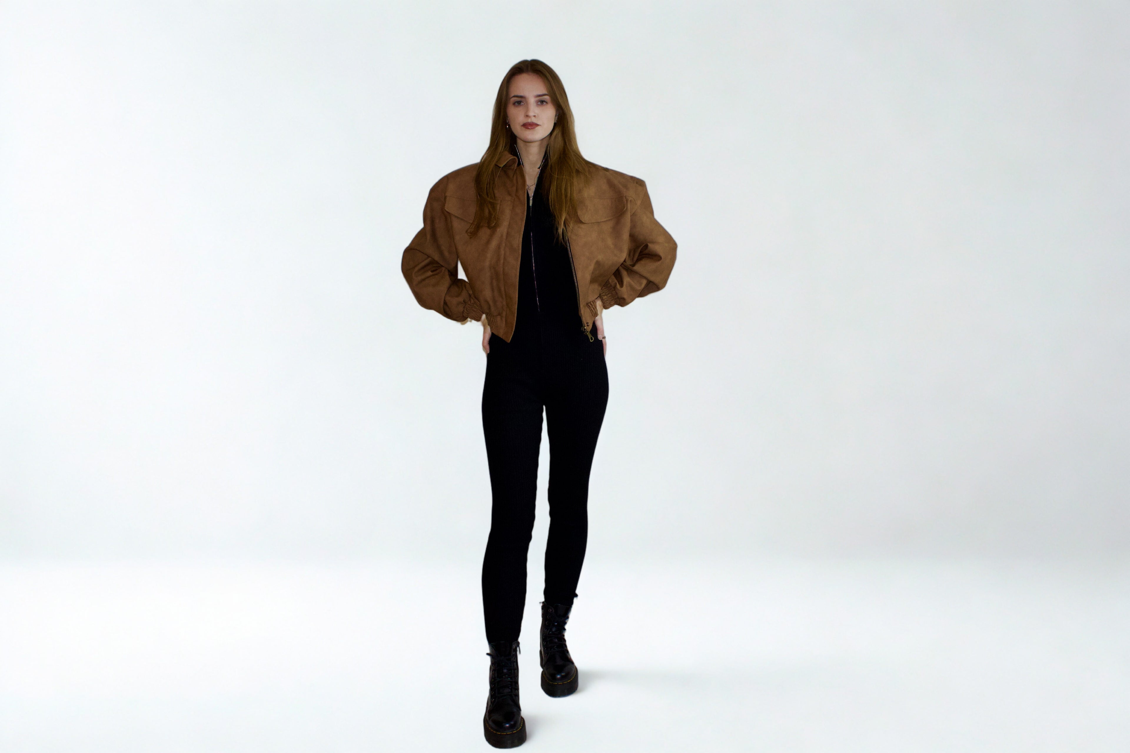 Kombinezon OLAVOGA przylegający czarny